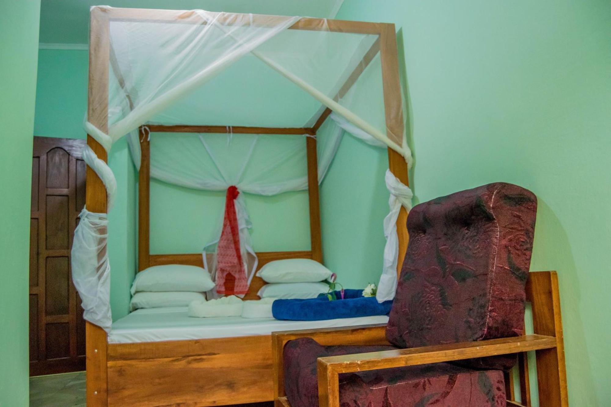 Kilimanjaro Summit Lodge Moshi Luaran gambar